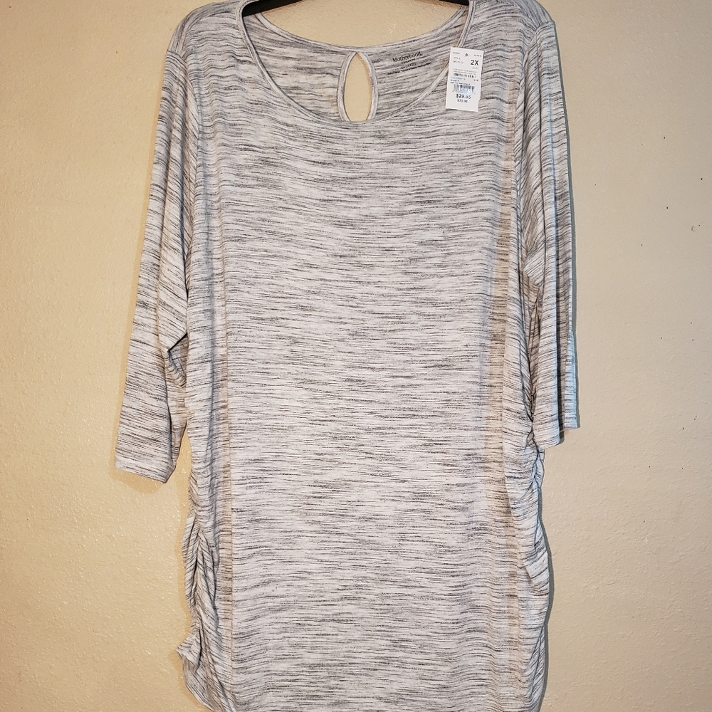Motherhood Long-sleeved Shirt